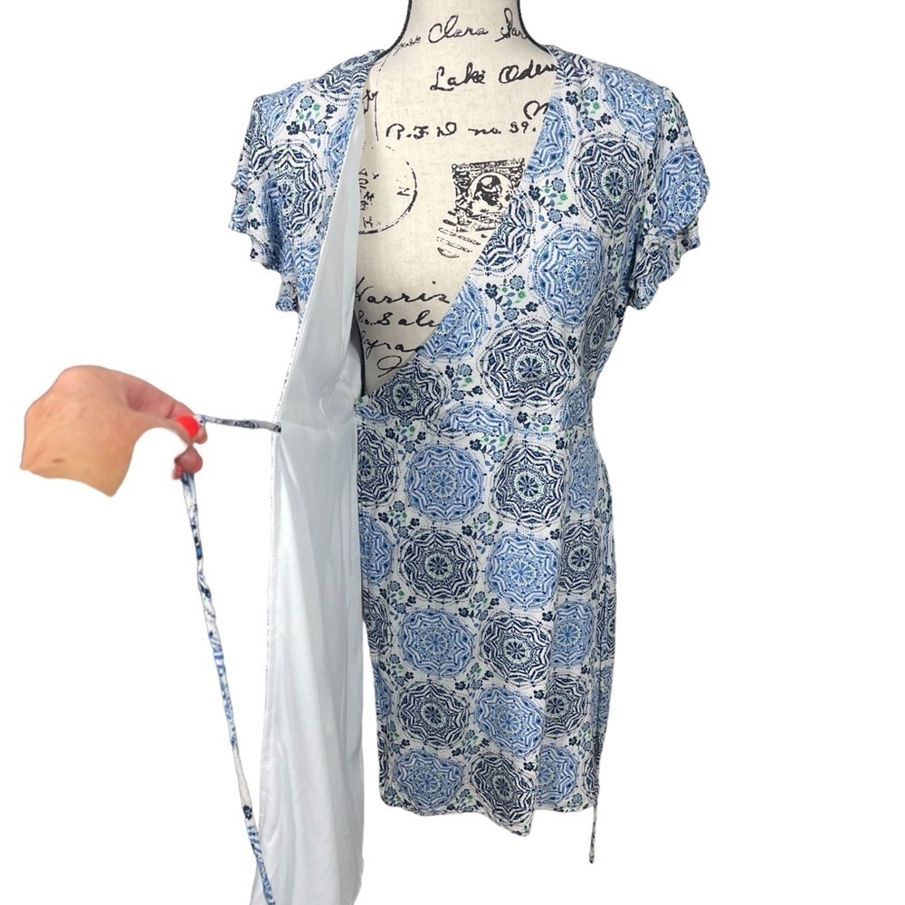 Harper Heritage Floral Design Ruffle Cap Sleeve Wrap Dress Blue - Picture 8 of 14